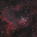 心臟星雲中心附近的疏散星團 Melotte 15。