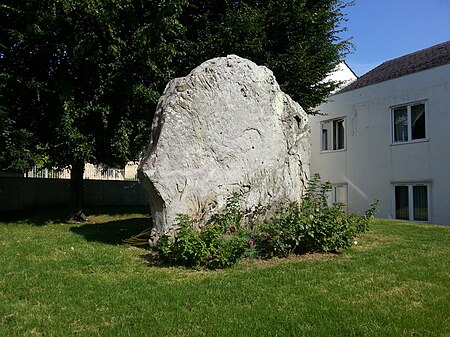 Menhir de Cergy