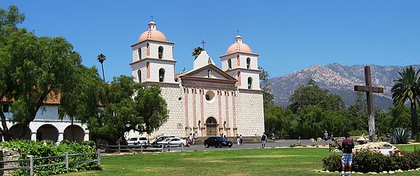 Image: Mission Santa Barbara   Flickr   brewbooks (cropped)