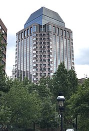 Monarch Place as seen from Steiger Park during day, Springfield, Massachusetts.jpg