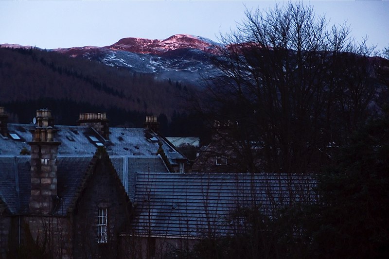 File:Morning over Pitlochry (6784559659).jpg