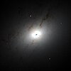 NGC 5018 couleur détouré 04 hSt 07468 WFPC2 f814w f555w pc sci.jpg