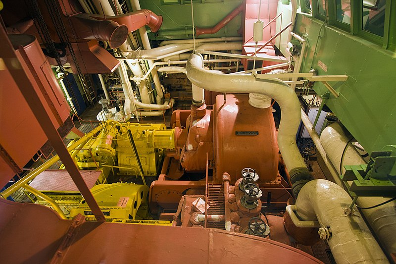 File:NS Savannah engine room MD5.jpg