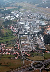 Nantes aéroport-pistes.jpg