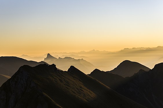 Naturpark Gantrisch, Aussicht von der Kaiseregg auf das Stockhorn, by Heaven 721