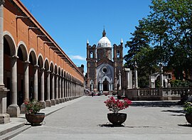 San José Church og El Parián Market Hall