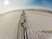 Вал Ново-Закамской оборонительной линии с воздуха, видны реданы, район села Красный Яр Самарская область.