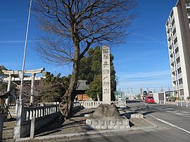 越野神社と長瀬八幡宮大鳥居跡