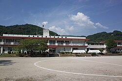 大村市立萱瀬小学校