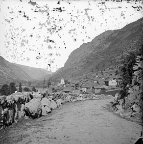 Orlu, le village, Ariège 1900.jpg