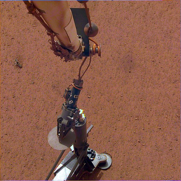 File:PIA23046-Mars-InSightLander-HeatProbeDeployment-20190212.jpg