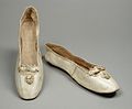 Chaussures en cuir et satin de soie (1810, UK ou USA)*