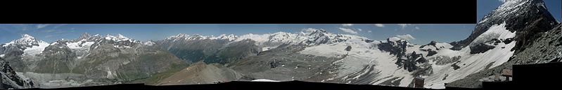 File:Panorama von der Hörnlihütte.jpg