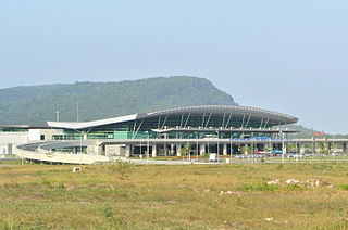 Phu Quoc International Airport is an international airport that was completed in 2012 on Phú Quốc Island, in southern Vietnam. The airport covers nearly 900ha in Duong To village, Phú Quốc island-district, Kiên Giang Province having been built at a cost of around VND 16.2 trillion and is planned to be built in phases. The airport is 10 km from the previous Phu Quoc Airport, which it replaced.
The airport was initially able to handle about 2.5 million passengers per annum, and the maximum capacity will be 7 million passengers per annum, with international destinations expected to include Singapore and Sihanoukville International Airport.
The airport has a single 3000m runway, capable of handling aircraft like the Airbus A350 and Boeing 747.
The construction was completed in November 2012 and was put into operation on 2 December 2012.
The Vietnamese government expects the airport to facilitate the arrival of international tourists who are attracted to the island's beaches.