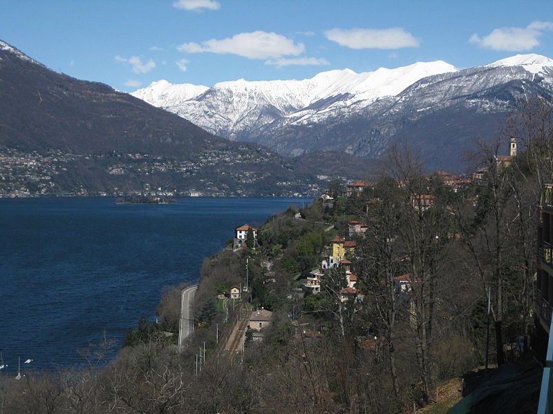 File:Pino sulla Sponda del Lago Maggiore and train station Pino-Tronzano.JPG