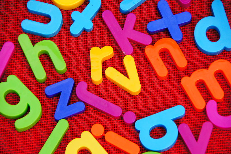 File:Plastic alphabet 12.jpg