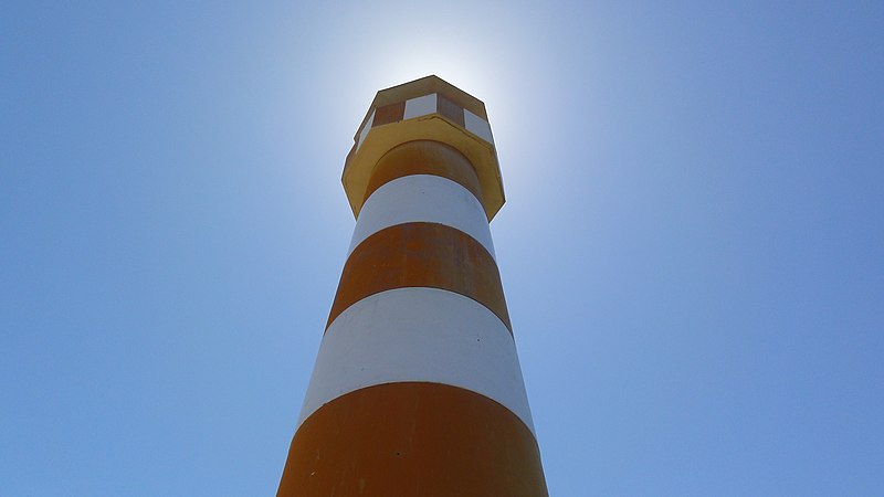 File:Playa El Faro Mochima Puerto La Cruz - panoramio (11).jpg