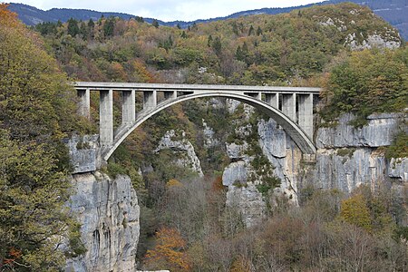 Pont des Pierres 02