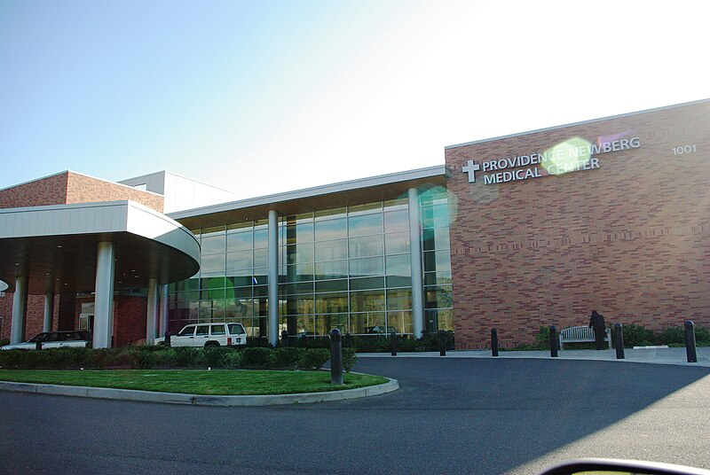 File:Providence Newberg Medical Center front entrance.JPG