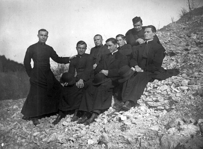 File:Religion, tableau, priest, cassock, men Fortepan 19402.jpg