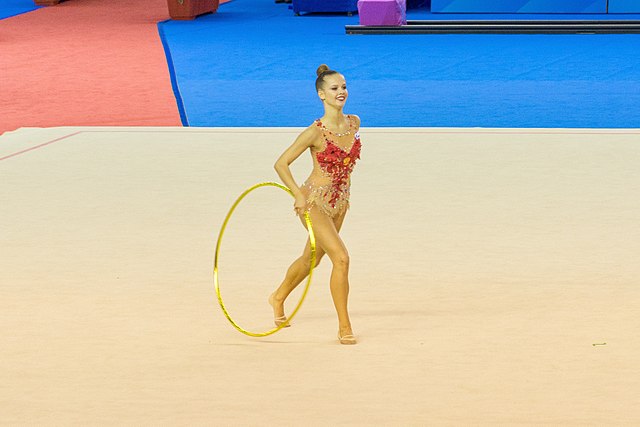 Rope (rhythmic gymnastics) - Wikipedia