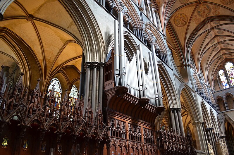 File:Salisbury Cathedral organ (north side) (50421658828).jpg