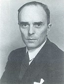 Seán MacBride circa 1947.jpg