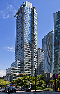 Shaw Tower 2015.jpg