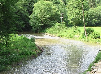 Splav na Želetavce pod Palliardiho hradiskem nad Koberovým mlýnem.JPG