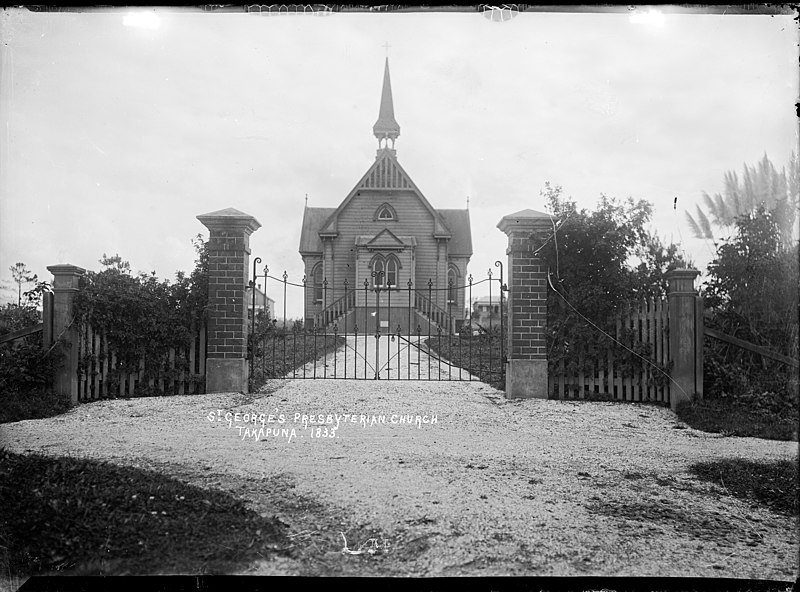 File:St George's Presbyterian Church, Takapuna, ca 1910 (4572423177).jpg