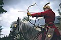 Stanisław Paszkiel with a Bow on a horse.jpg