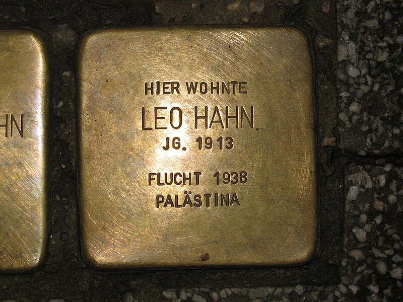 File:Stolperstein Leo Hahn, 1, Weender Straße 70, Mitte, Göttingen, Landkreis Göttingen.jpg