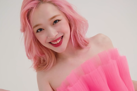 Sulli for Marie Claire Korea, July 2019 20.png