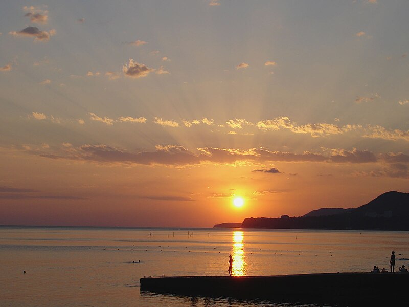 File:SunSet - Sea of Japan.jpg