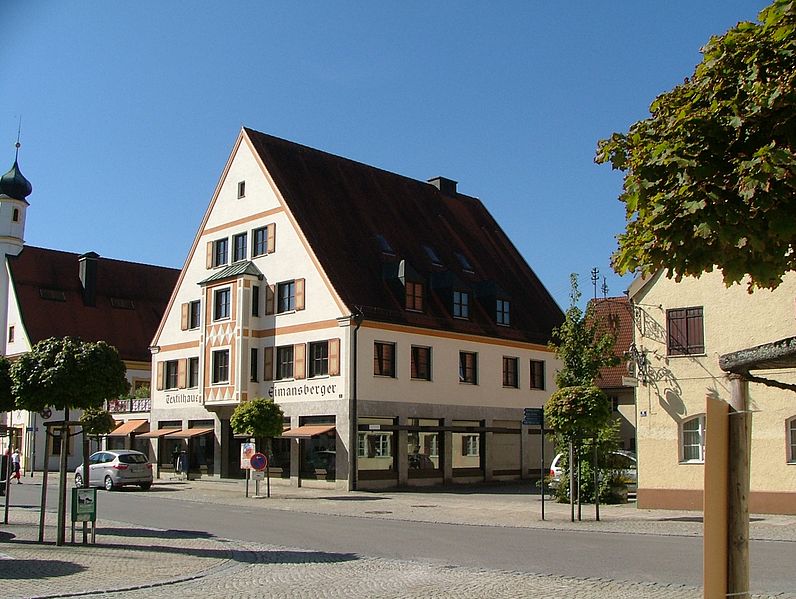 File:Textilhaus Eimansberger - panoramio.jpg