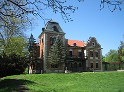 A tökösi kastély (Dvorac Tikveš), Tito egykori vadászkastélya Tököspusztán