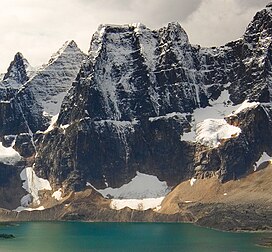 Tonquin valley, Taman Nasional Jasper, Oubliette Mountain.jpg