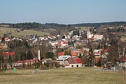 Trhová Kamenice ê kéng-sek