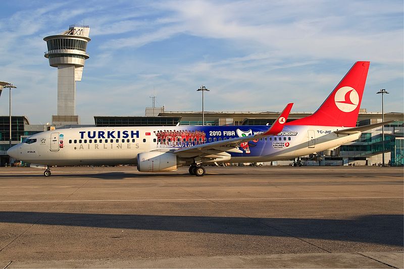 File:Turkish Airlines Boeing 737-800 FIBA Karakas.jpg