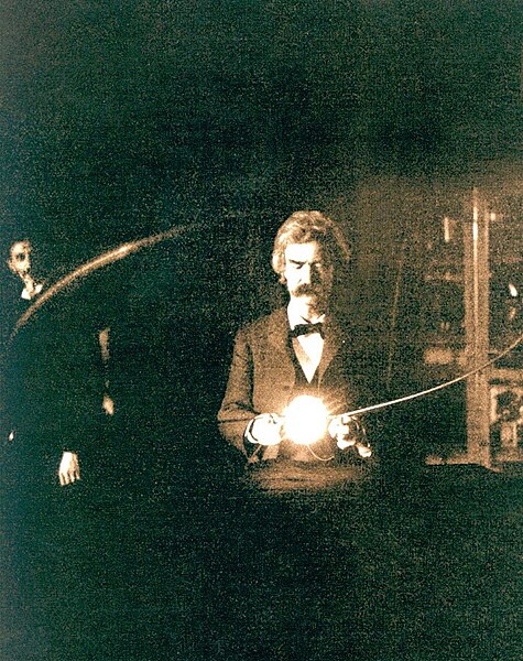 File:Twain in Tesla Lab.jpg