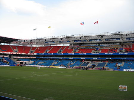 Tập_tin:Ullevaal_Stadion_interior_Main_Stand.jpg