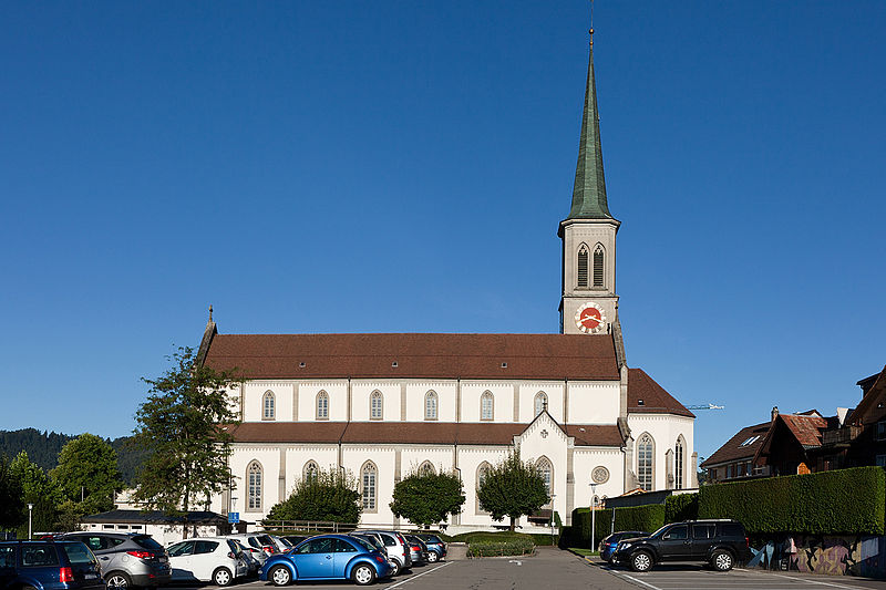 File:Unteraegeri-Pfarrkirche.jpg