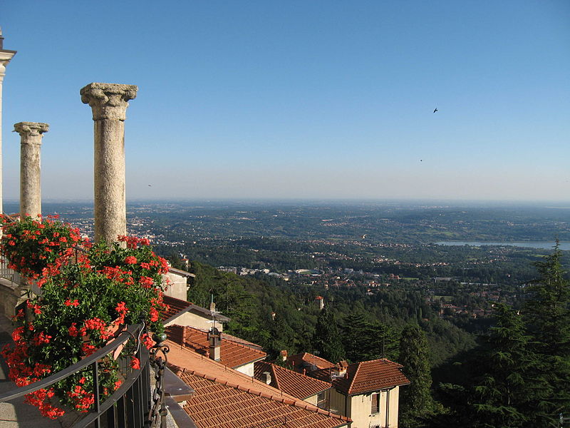 File:Vista da terrazzo Museo Baroffio.JPG