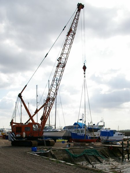 File:Waiting for the Tide Althorne Boatyard - geograph.org.uk - 154546.jpg