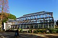 Glasshouse in the Cambridge University Botanic Gardens in Cambridge. [130]