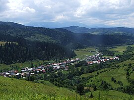 Wielki Lipnik w Słowacji. Widok z przełęczy pod Tokarnią.jpg
