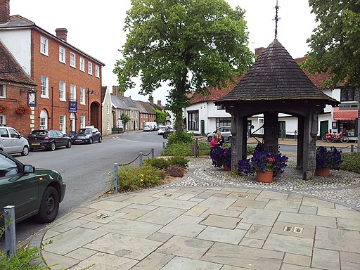 Woolpit village pump and shelter on The Street - geograph.org.uk - 3071123