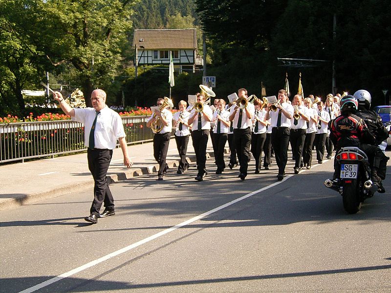 File:Wupperbrücke Eschbachstraße 06 ies.jpg