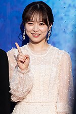 倉野尾成美のサムネイル