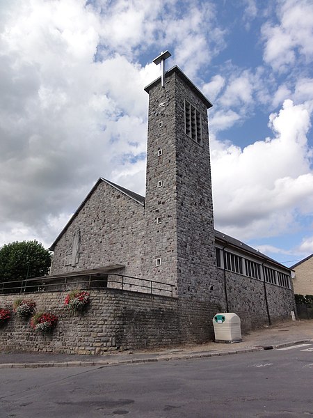 Fichier:Étion (Charleville-Mézières, Ardennes) église.JPG
